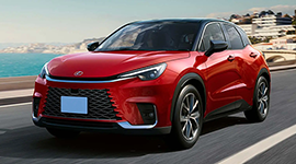 レクサス LBX レンタカー